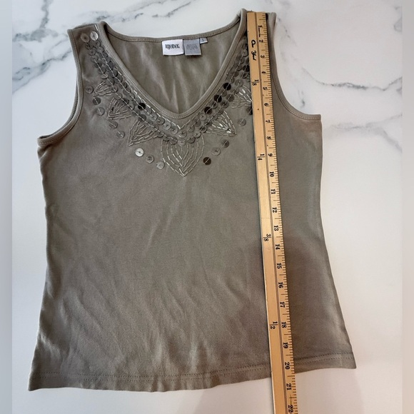 Together Embellished V-Neck Tank Top size Small - Picture 3 of 3